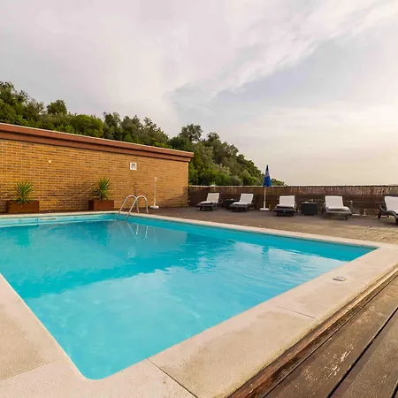 Eurosol Aparthotel 4*