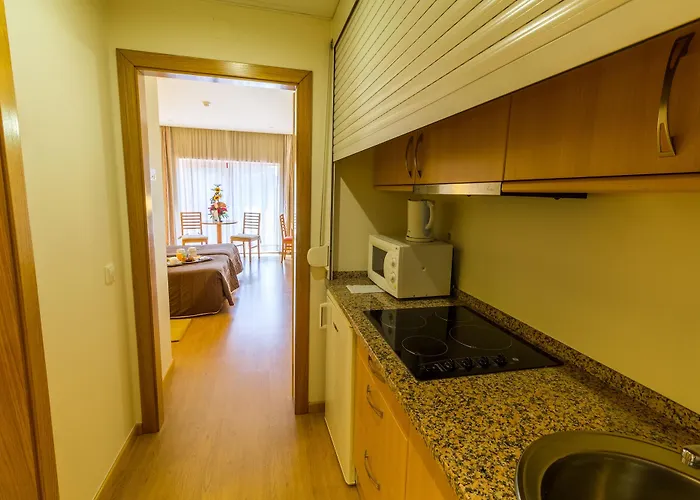 Eurosol Apart Otel Leiria