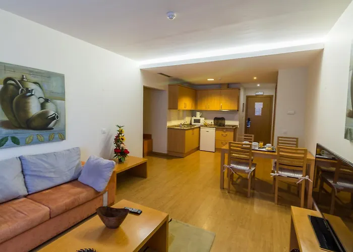 Apart Otel Eurosol Leiria